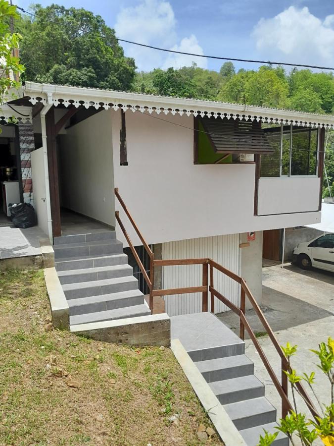 La Poulette Amazonienne Villa Rivière-Pilote Eksteriør billede